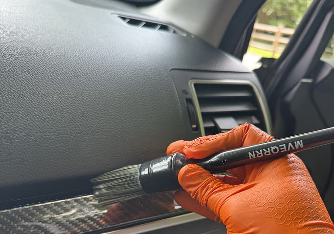 Glint Motors Detailing 15